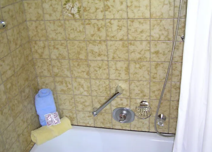 Haus Fallesin Bed & Breakfast St Anton am Arlberg