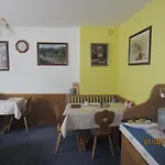 Bed & Breakfast Haus Fallesin