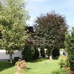 Bed & Breakfast Haus Fallesin 3*