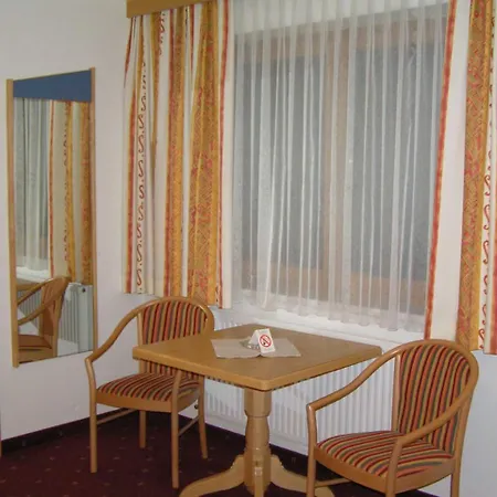 Bed & Breakfast Haus Fallesin